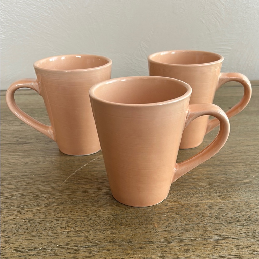 Thomson Pottery Mug Set of Three. Mid Century Modern Pottery Cylindric Shape.